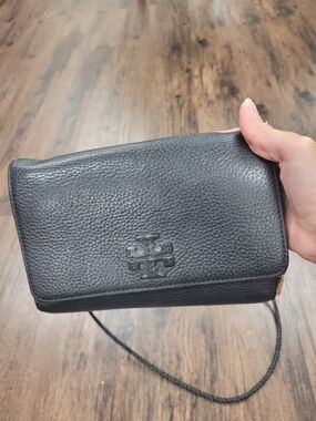 Tory Burch Black Pebbled Leather Wallet Crossbody Bag Women